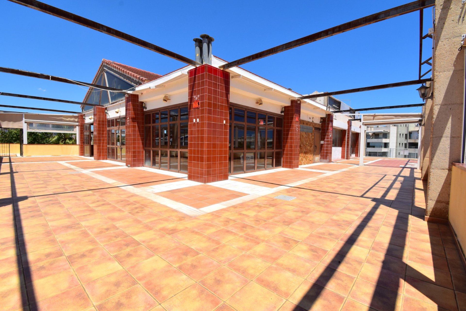 Återförsäljning - Commercial (Freehold) - Orihuela Costa - Costa Blanca South