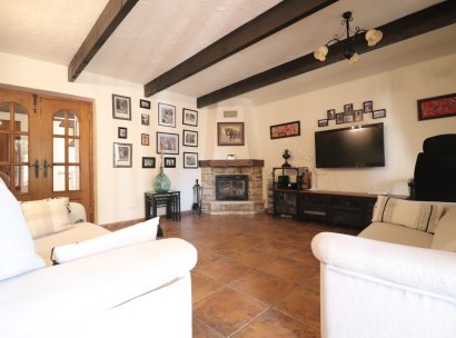 Country Property · Herverkoop - Albatera · Albatera - Country · Alicante · Spanje