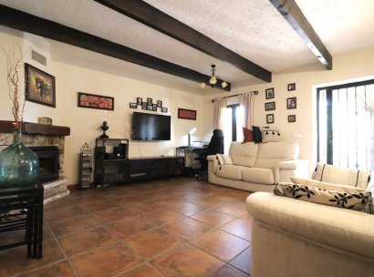 Country Property · Herverkoop - Albatera · Albatera - Country · Alicante · Spanje