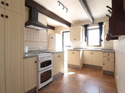 Country Property · Herverkoop - Albatera · Albatera - Country · Alicante · Spanje