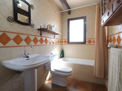 Country Property · Herverkoop - Albatera · Albatera - Country · Alicante · Spanje