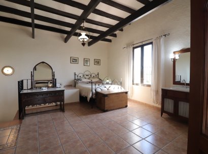 Country Property · Herverkoop - Albatera · Albatera - Country · Alicante · Spanje