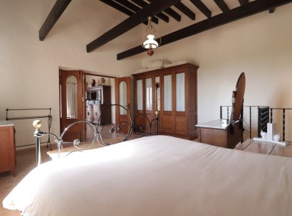 Country Property · Herverkoop - Albatera · Albatera - Country · Alicante · Spanje