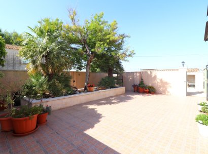 Country Property · Herverkoop - Albatera · Albatera - Country · Alicante · Spanje