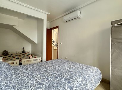 Semi - Detached Villa · Återförsäljning - La Herrada · Alicante · Spanien