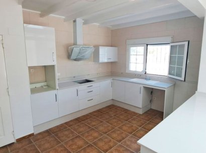 Country Property · Herverkoop - Catral · Catral - Country · Alicante · Spanje