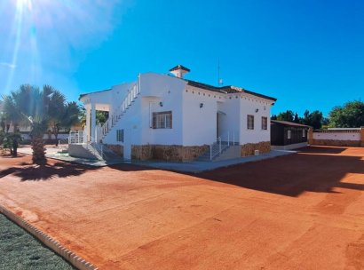Country Property · Herverkoop - Catral · Catral - Country · Alicante · Spanje