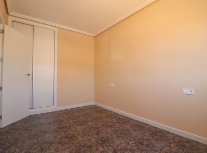 Apartamento · Reventa - Orihuela Costa · Punta Prima · Alicante · España