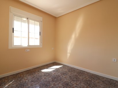 Apartamento · Reventa - Orihuela Costa · Punta Prima · Alicante · España