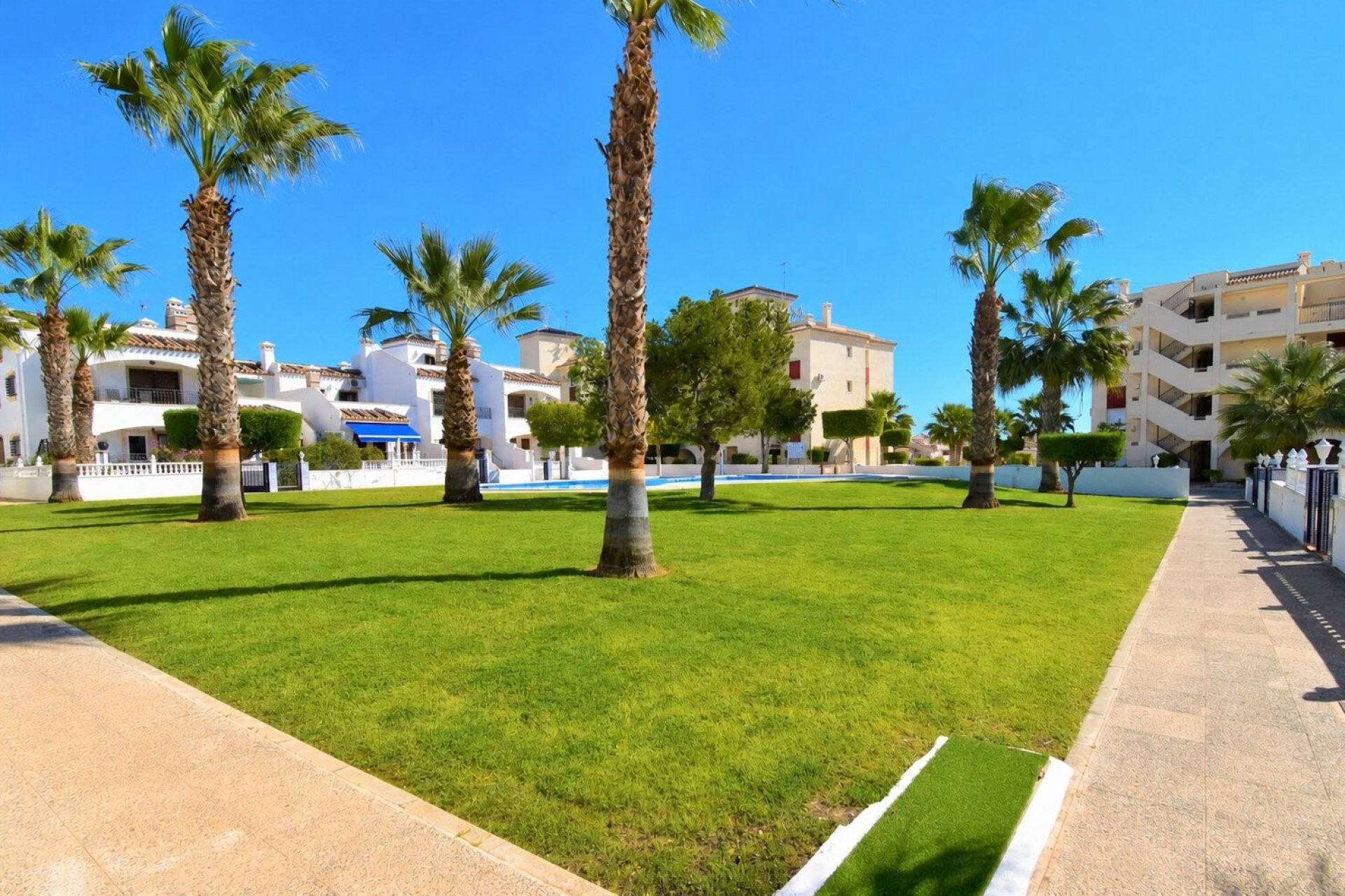 Resale - Apartment - Orihuela Costa - Costa Blanca South