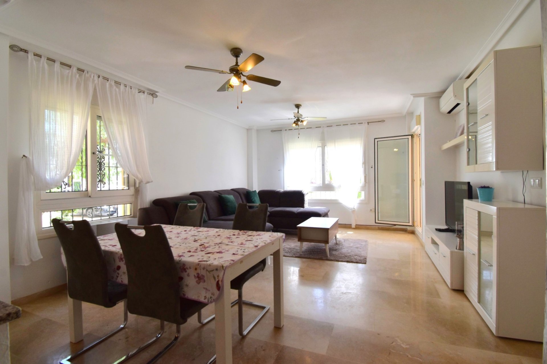 Resale - Apartment - Orihuela Costa - Costa Blanca South