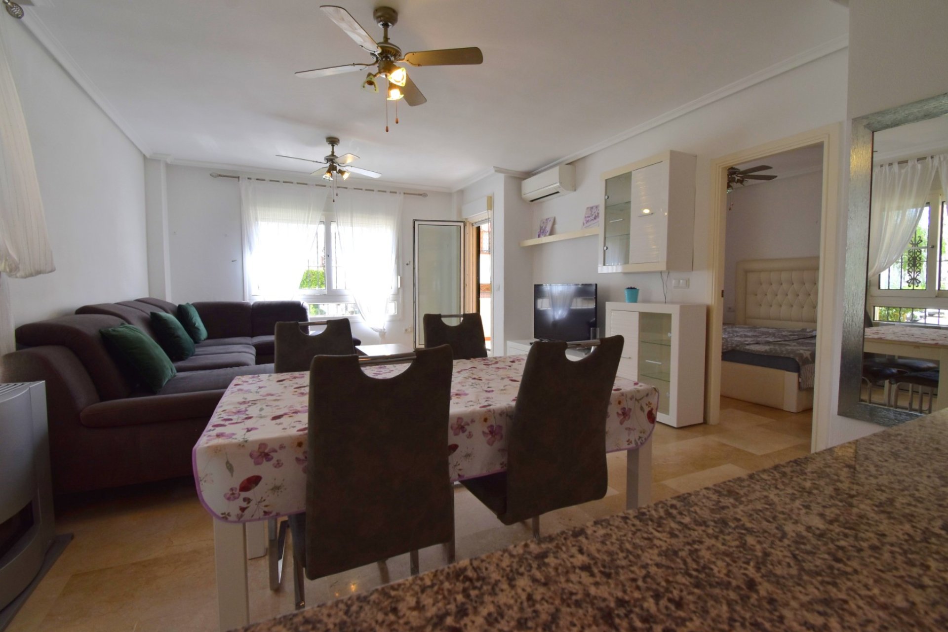 Resale - Apartment - Orihuela Costa - Costa Blanca South