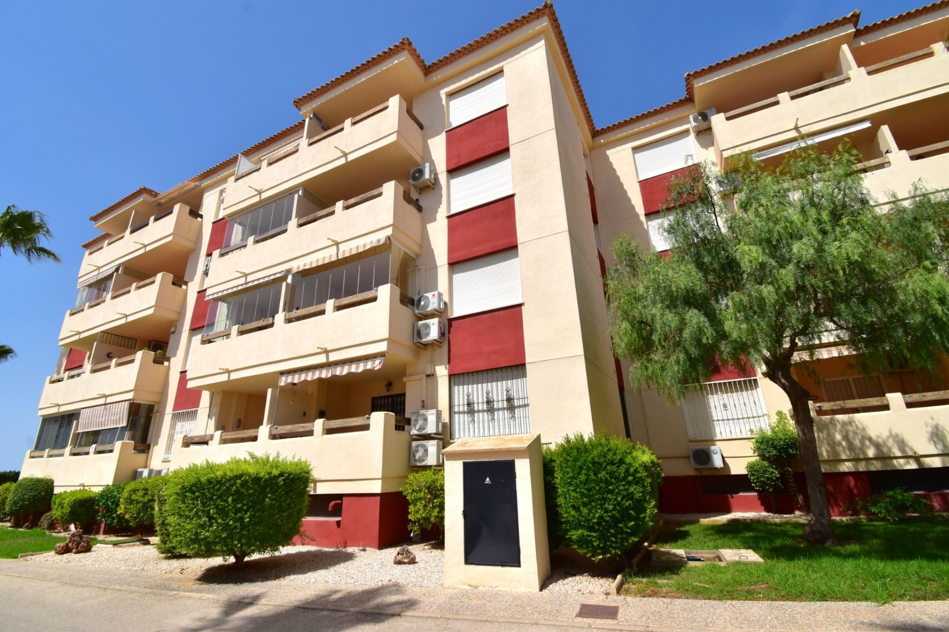 Resale - Apartment - Orihuela Costa - Costa Blanca South