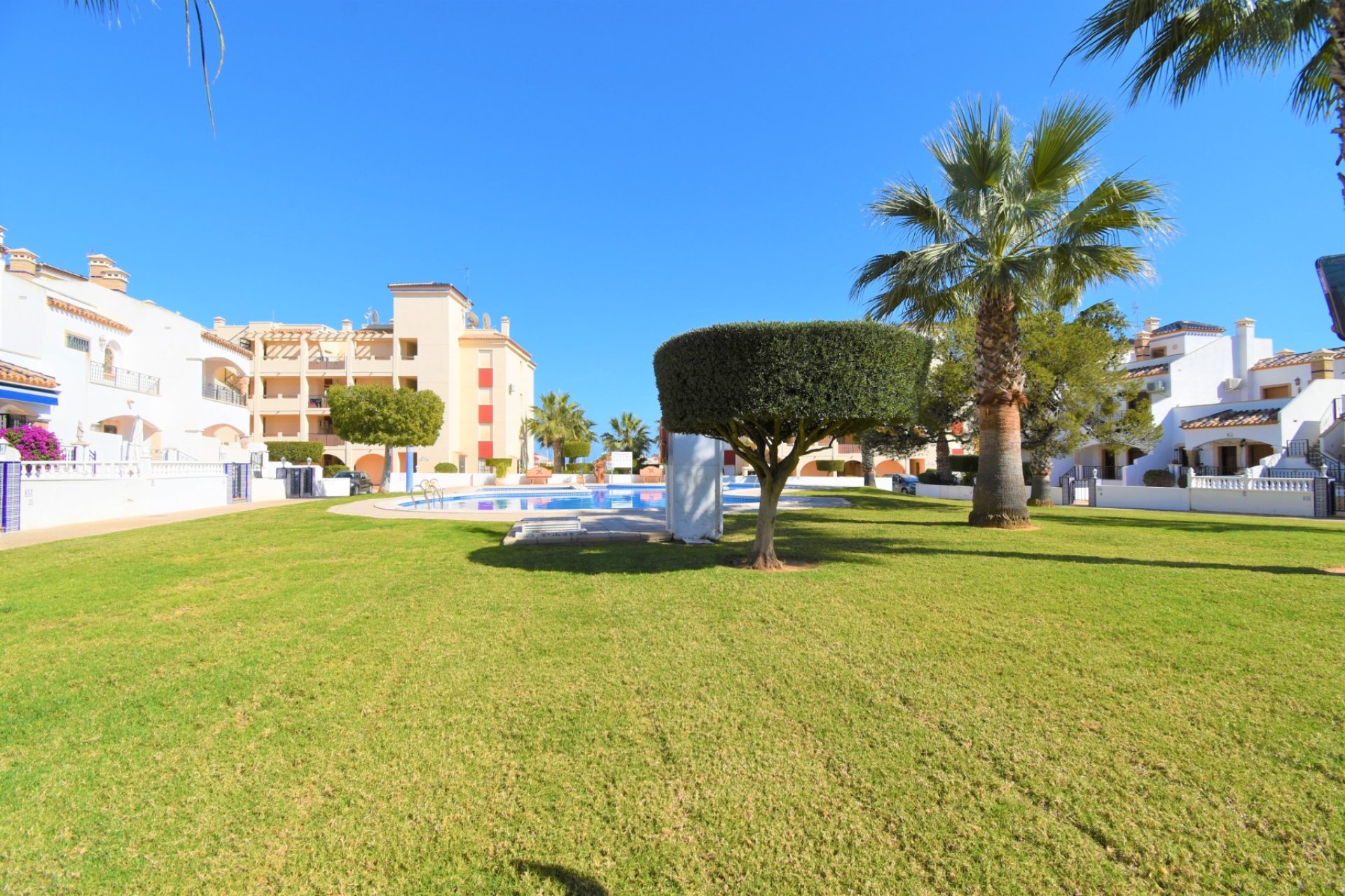 Resale - Apartment - Orihuela Costa - Costa Blanca South