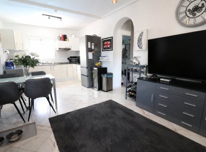 Fristående villa · Återförsäljning - Orihuela Costa · Villamartín · Alicante · Spanien