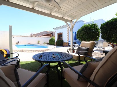 Fristående villa · Återförsäljning - Formentera del Segura · Fincas de La Vega · Alicante · Spanien