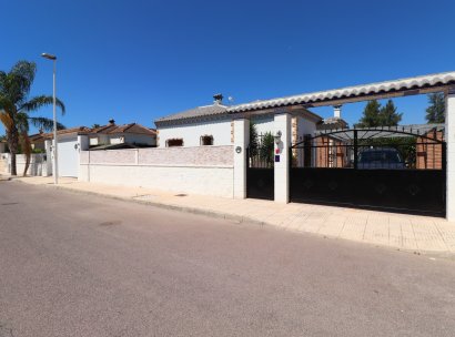 Fristående villa · Återförsäljning - Formentera del Segura · Fincas de La Vega · Alicante · Spanien