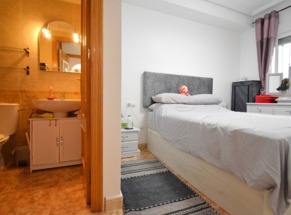Appartement · Herverkoop - Orihuela Costa · Punta Prima · Alicante · Spanje
