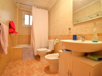Appartement · Herverkoop - Orihuela Costa · Punta Prima · Alicante · Spanje