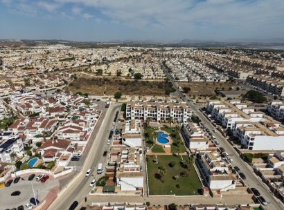 Appartement · Herverkoop - Orihuela Costa · Punta Prima · Alicante · Spanje