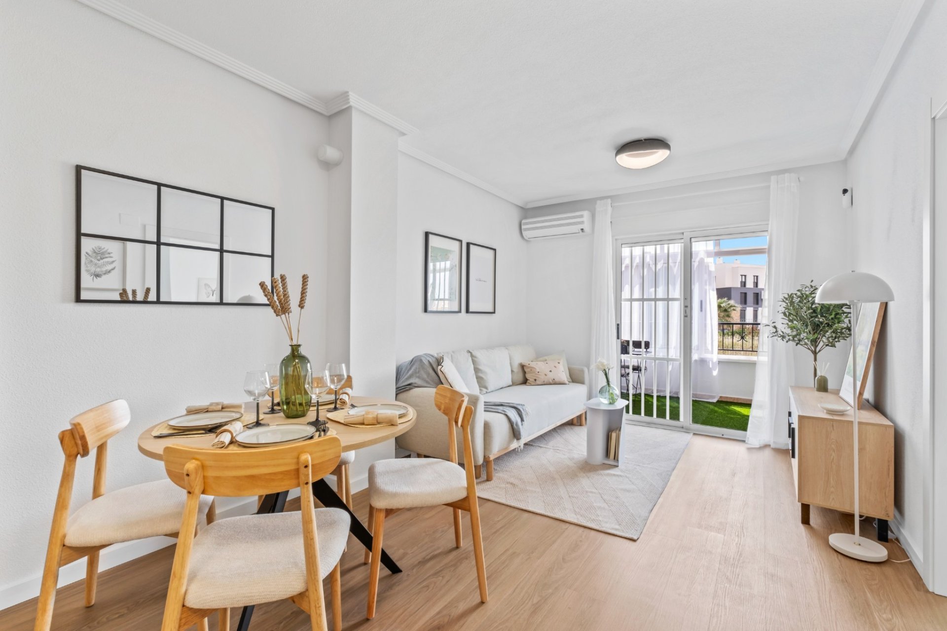 Resale - Apartment - Orihuela Costa - Costa Blanca South