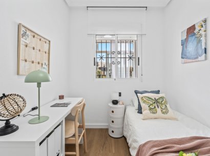Appartement · Herverkoop - Orihuela Costa · Playa Flamenca · Alicante · Spanje
