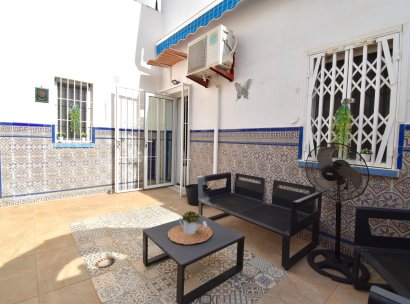 Quad Villa · Återförsäljning - Orihuela Costa · Playa Flamenca · Alicante · Spanien