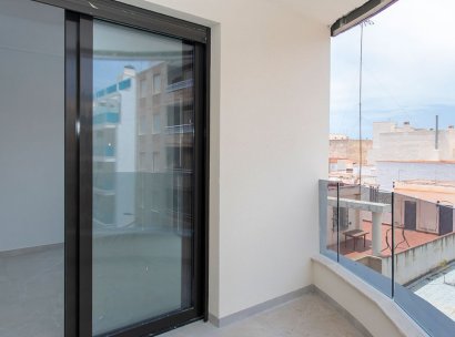 Appartement · Herverkoop - Torrevieja · Playa del Cura · Alicante · Spanje