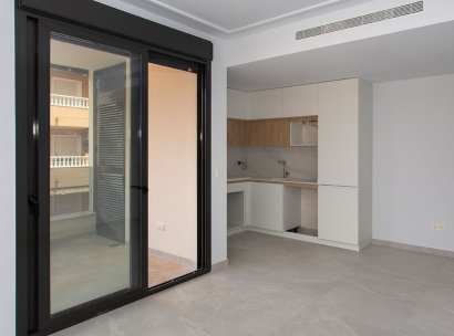 Appartement · Herverkoop - Torrevieja · Playa del Cura · Alicante · Spanje