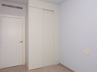 Appartement · Herverkoop - Torrevieja · Playa del Cura · Alicante · Spanje