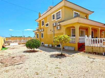 Vrijstaande villa · Herverkoop - Torrevieja · Los Balcones - Los Altos del Edén · Alicante · Spanje
