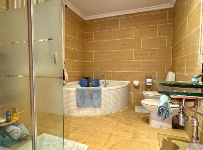 Vrijstaande villa · Herverkoop - Torrevieja · Los Balcones - Los Altos del Edén · Alicante · Spanje