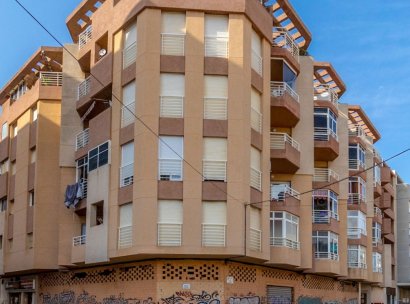 Commercieel · Herverkoop - Torrevieja · Alicante · Spanje