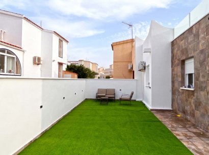 Bungalow · Herverkoop - Orihuela Costa · Playa Flamenca · Alicante · Spanje