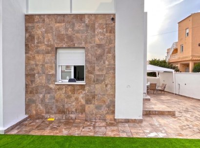 Bungalow · Herverkoop - Orihuela Costa · Playa Flamenca · Alicante · Spanje
