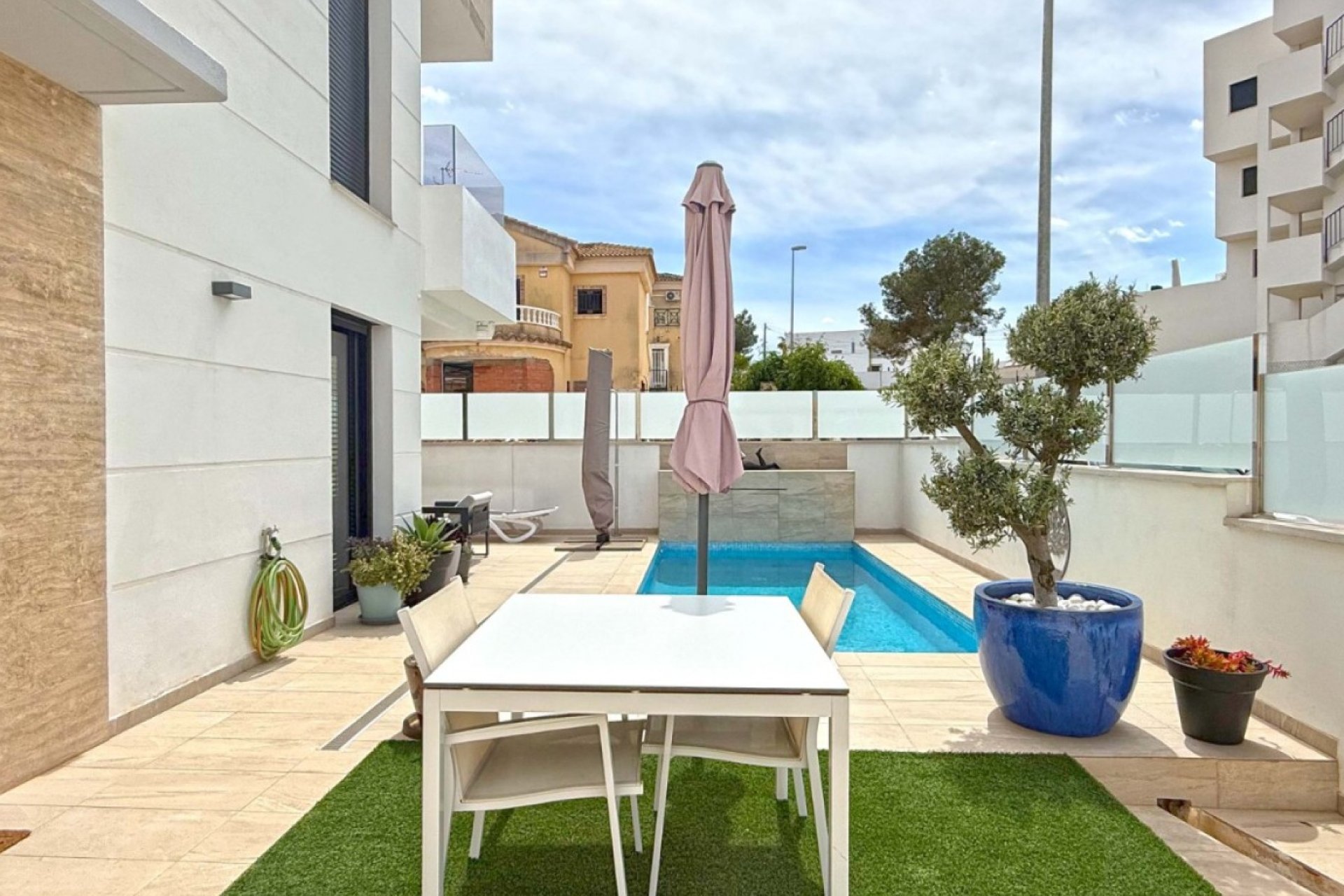Reventa - Villa independiente - Orihuela Costa - Costa Blanca Sur