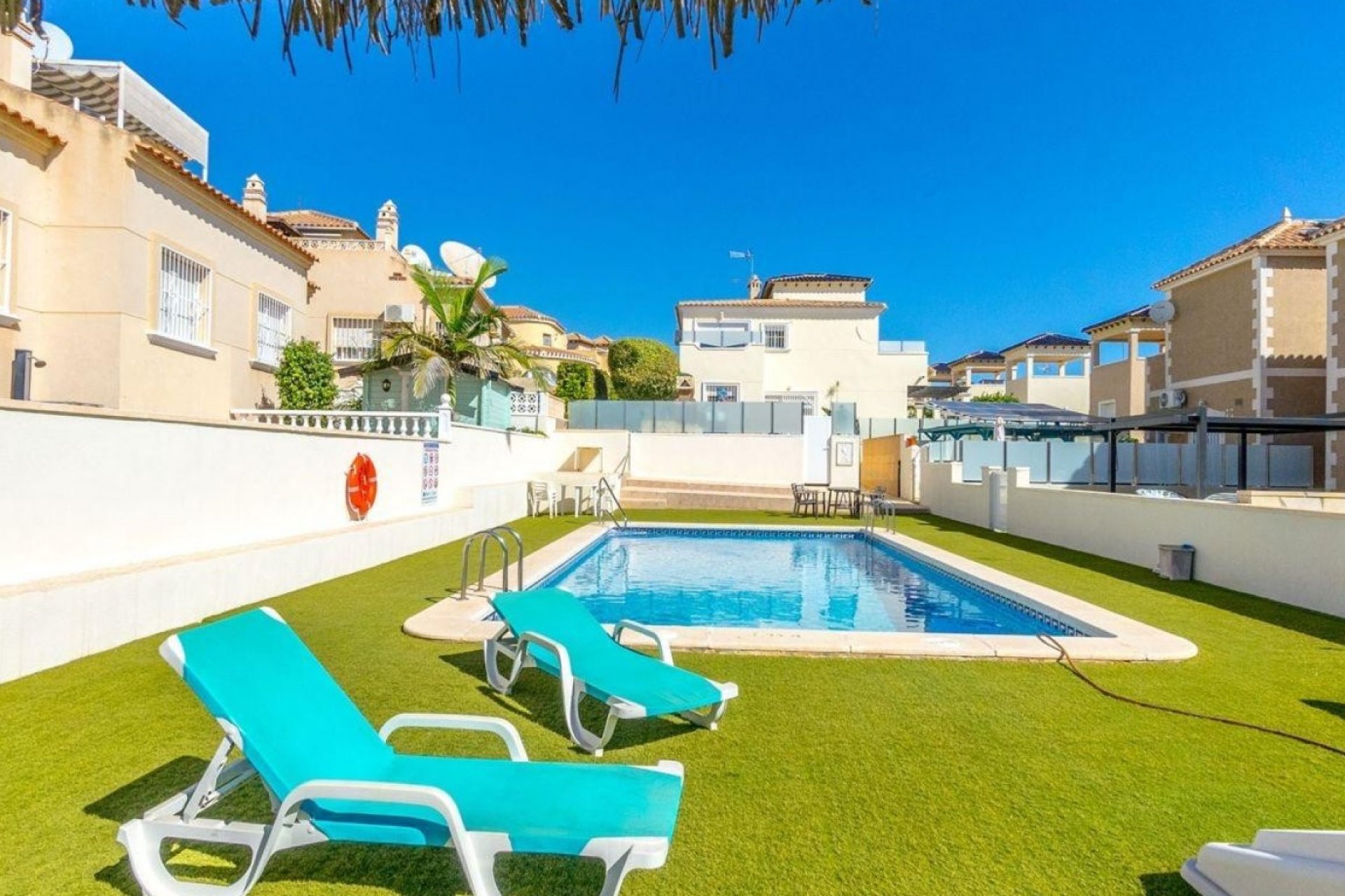 Reventa - Villa independiente - Orihuela Costa - Costa Blanca Sur