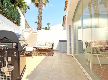 Fristående villa · Återförsäljning - Orihuela Costa · Villamartín · Alicante · Spanien