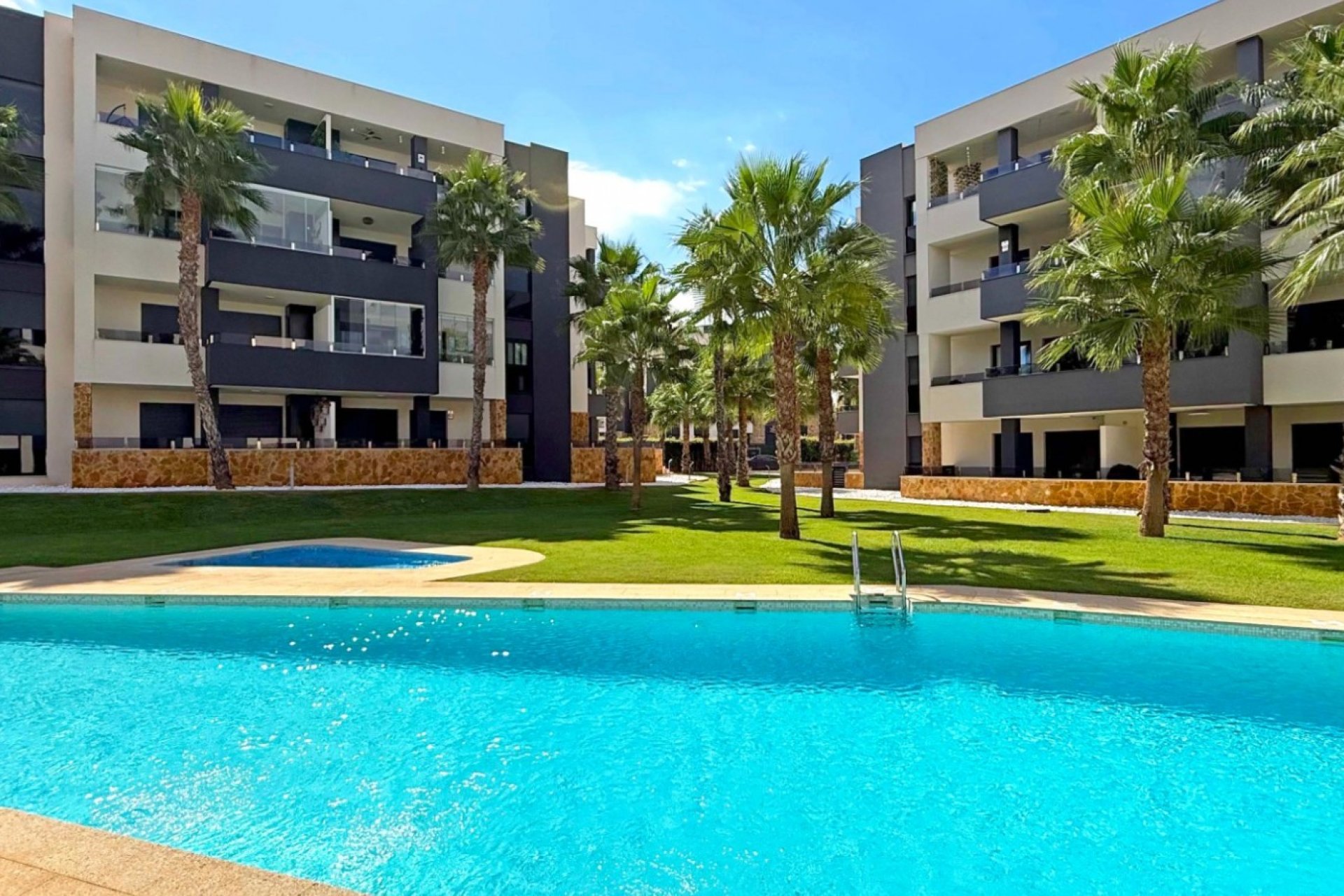 Återförsäljning - Lägenhet - Orihuela Costa - Costa Blanca South