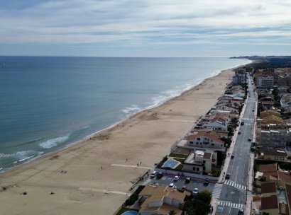 Apartment · Resale - Guardamar del Segura · Alicante · Spain