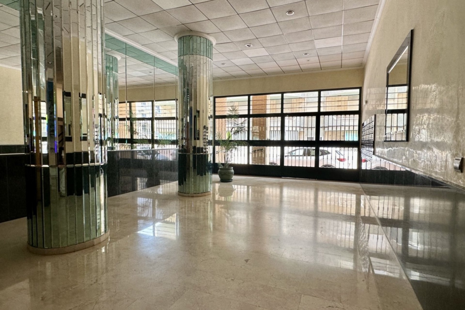 Resale - Apartment - Guardamar del Segura - Costa Blanca South