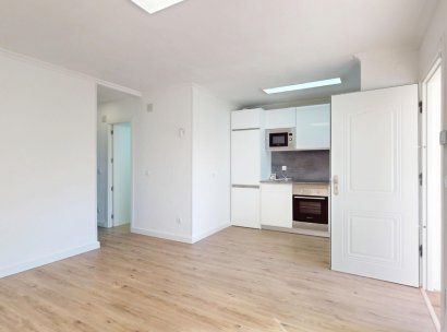 Apartment · Resale - Orihuela Costa · Villamartín · Alicante · Spain