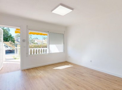 Apartment · Resale - Orihuela Costa · Villamartín · Alicante · Spain