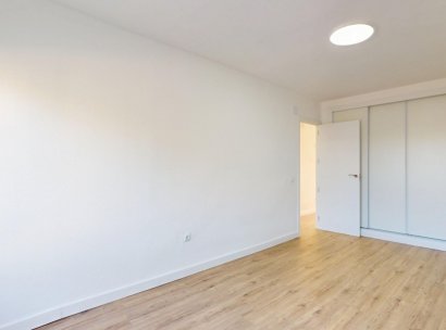 Apartment · Resale - Orihuela Costa · Villamartín · Alicante · Spain