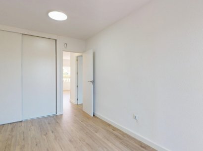 Apartment · Resale - Orihuela Costa · Villamartín · Alicante · Spain
