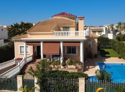 Vrijstaande villa · Herverkoop - Torrevieja · Torrelamata - La Mata · Alicante · Spanje