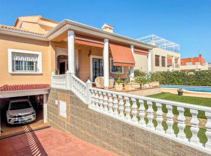 Vrijstaande villa · Herverkoop - Torrevieja · Torrelamata - La Mata · Alicante · Spanje