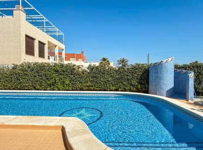 Vrijstaande villa · Herverkoop - Torrevieja · Torrelamata - La Mata · Alicante · Spanje