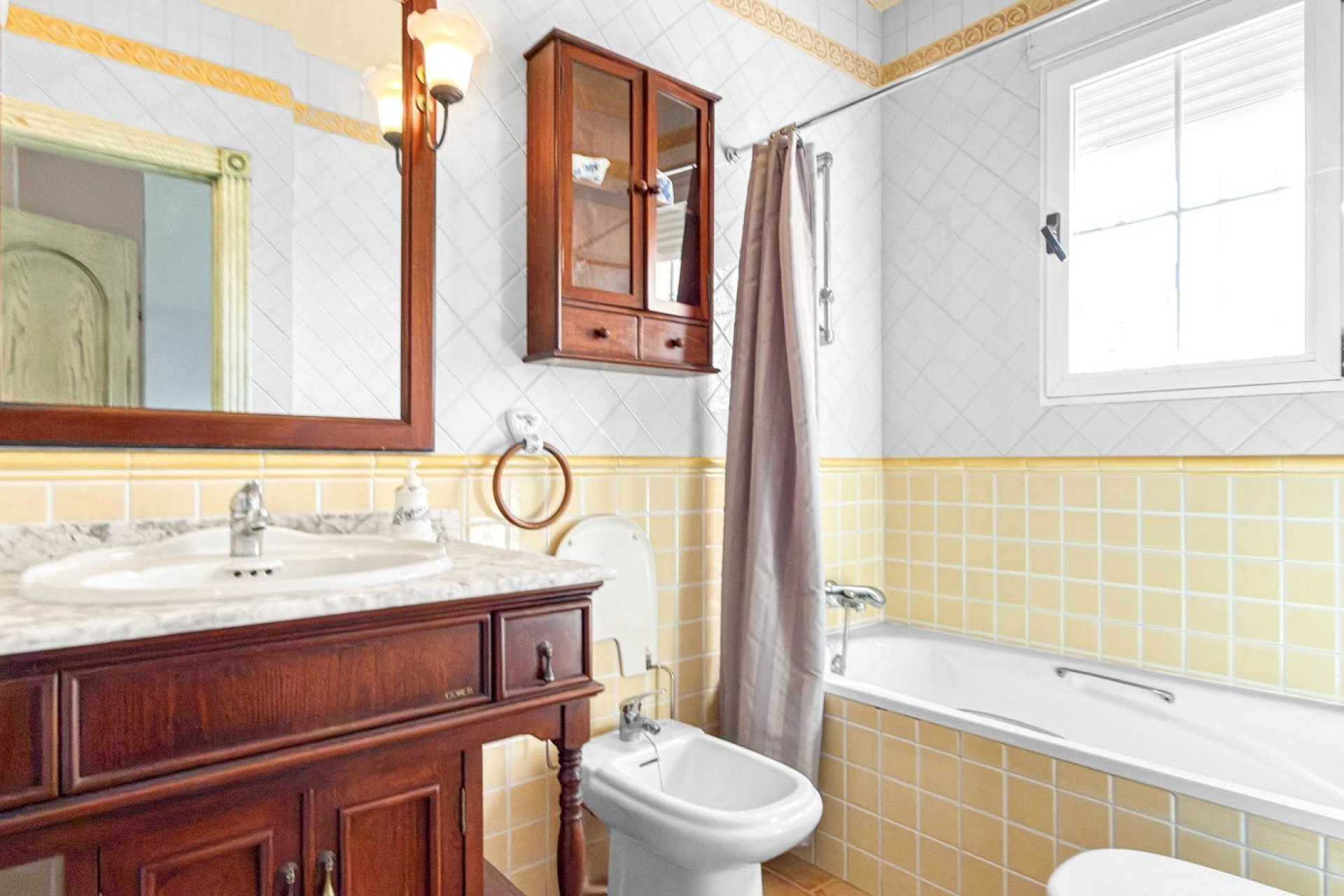 Resale - Detached villa - Torrevieja - Costa Blanca South