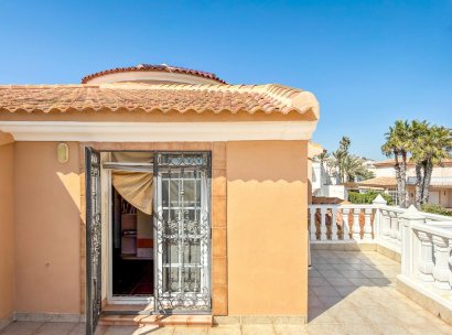 Vrijstaande villa · Herverkoop - Torrevieja · Torrelamata - La Mata · Alicante · Spanje